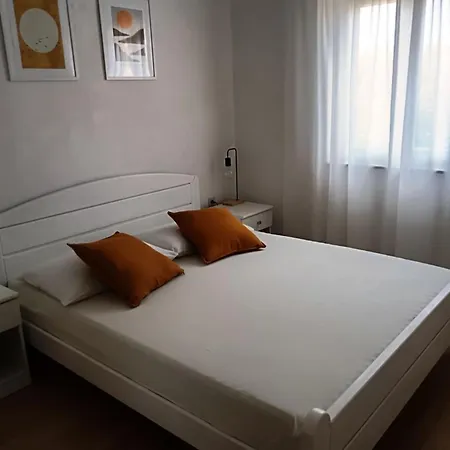 Studio Apartment Διαμέρισμα *